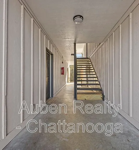 200 Eveningside Dr #4 — Photo 5