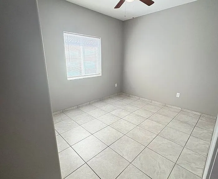 4013 E 22nd St #1 — Photo 14