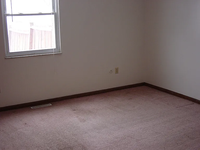 1678 Hightower Dr — Photo 8