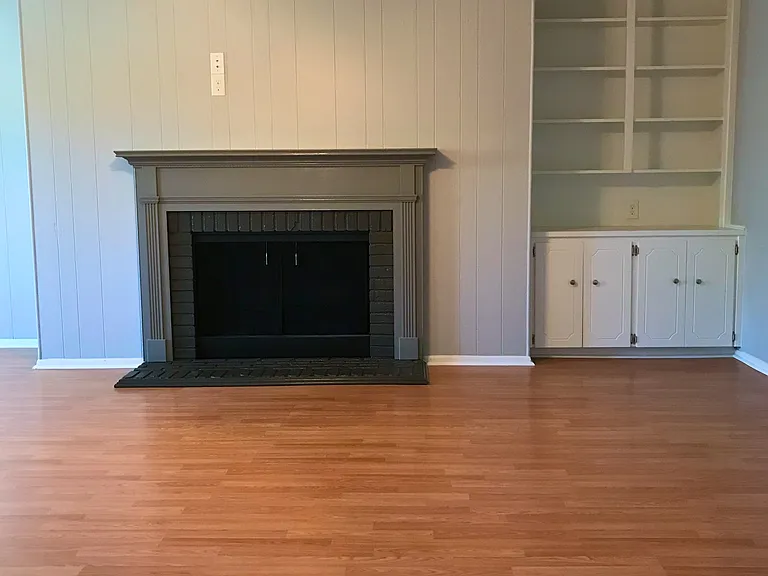 902 N Wall St — Photo 7