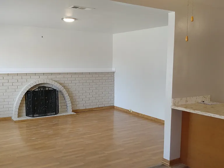 3315 Pepper Tree Ln — Photo 8
