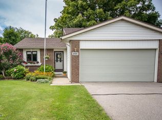 846 Creekridge Dr, Holland, MI 49423