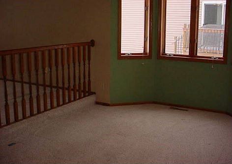 4th image of 2457 Flandrau St N
