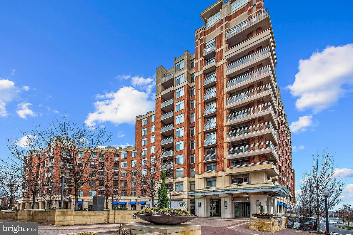 Building Photo - 3600 Glebe Rd #234W