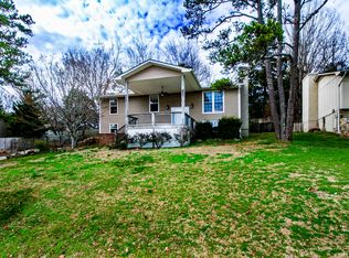 11337 Clear Point Dr, Knoxville, TN 37932