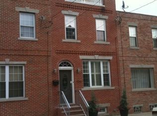 1003 S 21st St, Philadelphia, PA 19146