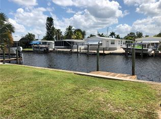 2920 Binnacle Ln, Saint James City, FL 33956