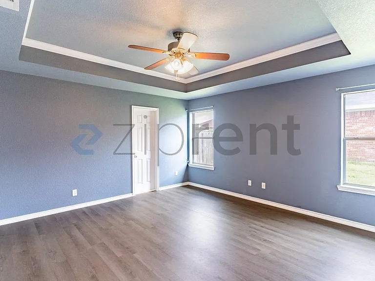 1803 Jesse Dr — Photo 7