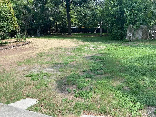 1614 NW 4th St — Photo 5
