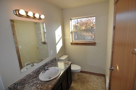5th image of 555 S Catlin St APT 304