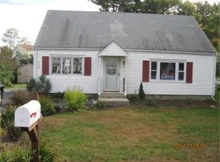 16 Carson Ave, Wilmington, MA 01887