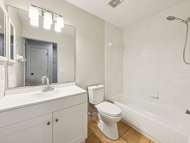 The Flats at Belleview — Photo 50