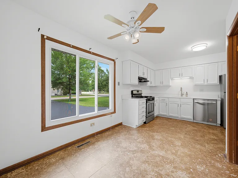 152 Dunbar Ln — Photo 4