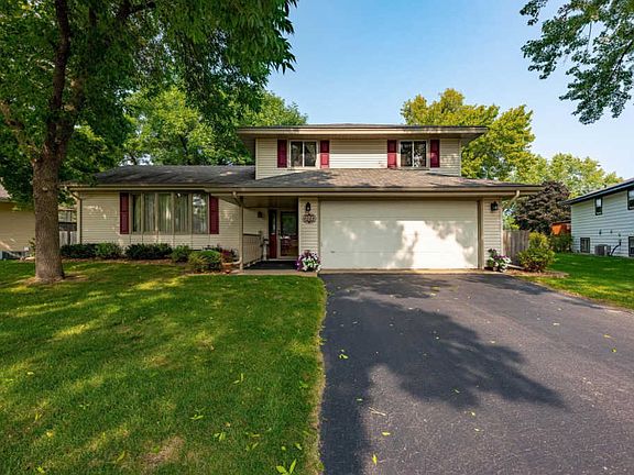 2nd image of 4024 79th Ln N
