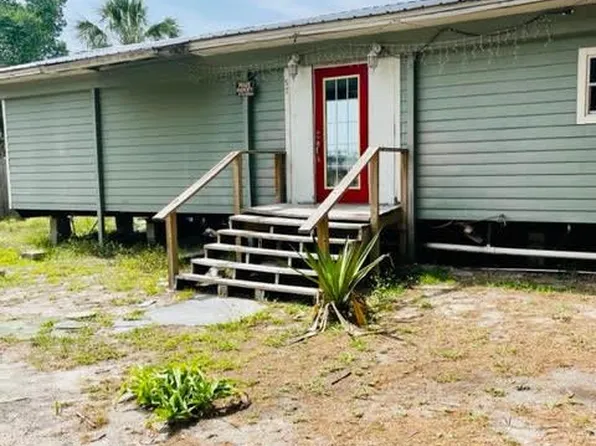 97 SE 234th St, Suwannee, FL 32692