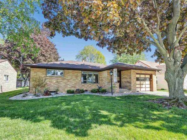 720 Roy Ave, Green Bay, WI 54303