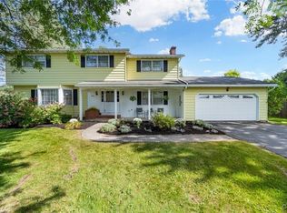 4841 Westfield Dr, Manlius, NY 13104
