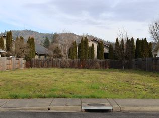 1830 SW J St #1229, Grants Pass, OR 97526