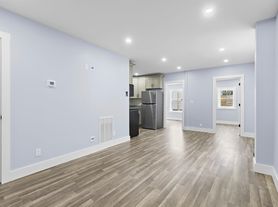 392 Palisade Ave, Jersey City, NJ