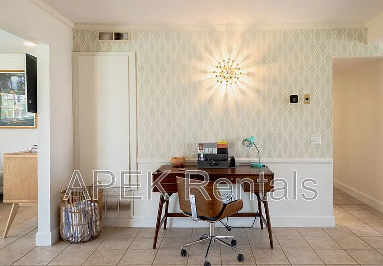 2415 E Finley Rd — Photo 36