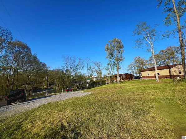 60 Hancock Dr, Gilbertsville, KY 42044