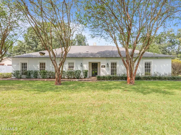 106 Riverview Rd, Lafayette, LA 70503