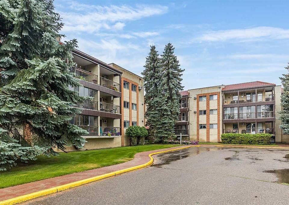 1st image of 1480 N Southview Dr SE #135
