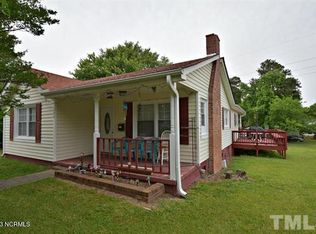 209 Smith Dr, Garner, NC 27529