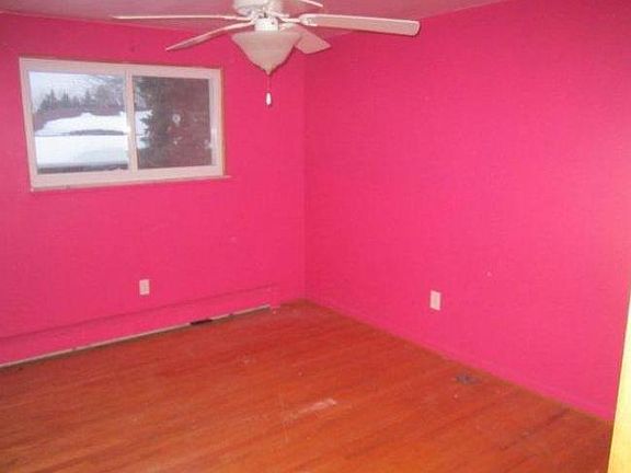4th image of 17733 Birmingham St