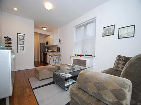 Rented by Buchbinder & Warren | media 15