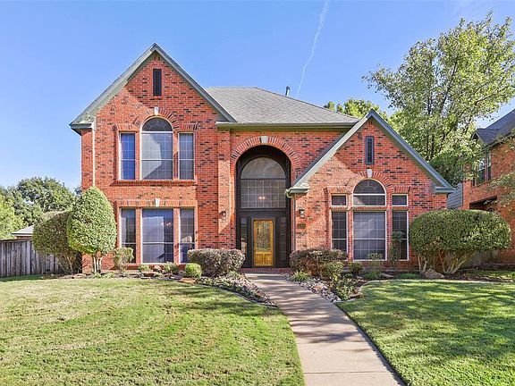 3rd image of 1098 Woodbriar Dr