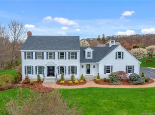 14 Farm Gate Rd, Colchester, CT 06415