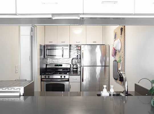 Rented by RSNY Realty | media 3