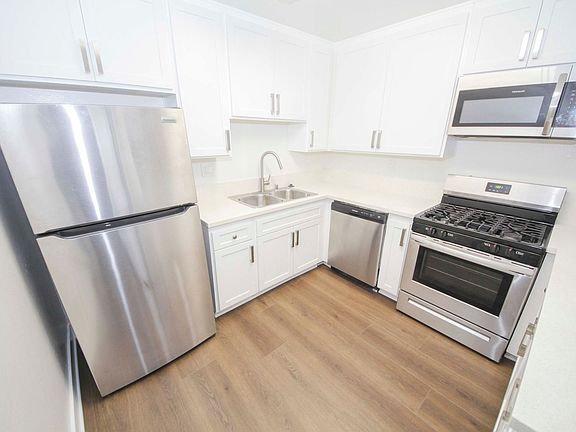5th image of 7140 Flight Ave APT 101