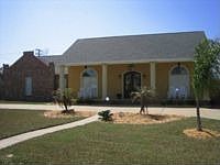 1st image of 101 Northwood Dr