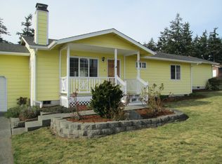 65 NW Fairhaven Dr, Oak Harbor, WA 98277
