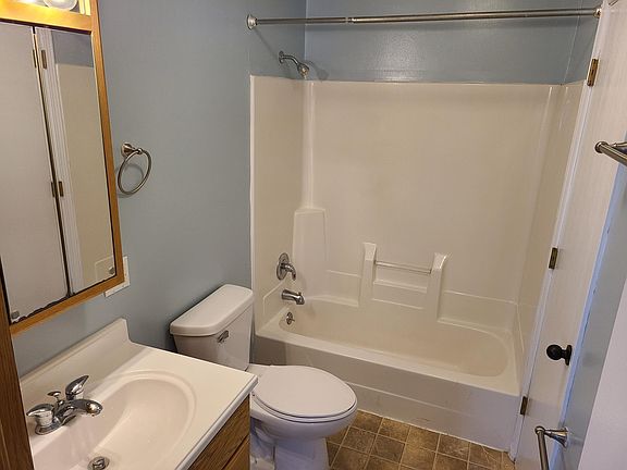 4th image of 7319 S 75th Ave