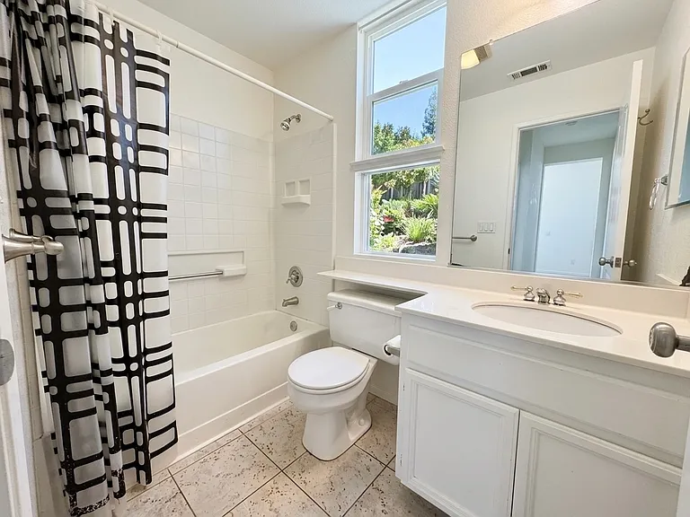 68 Sea Isle Dr — Photo 12
