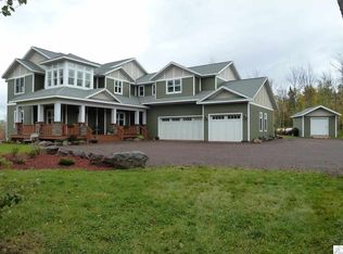 514 Braemar Ln, Two Harbors, MN 55616