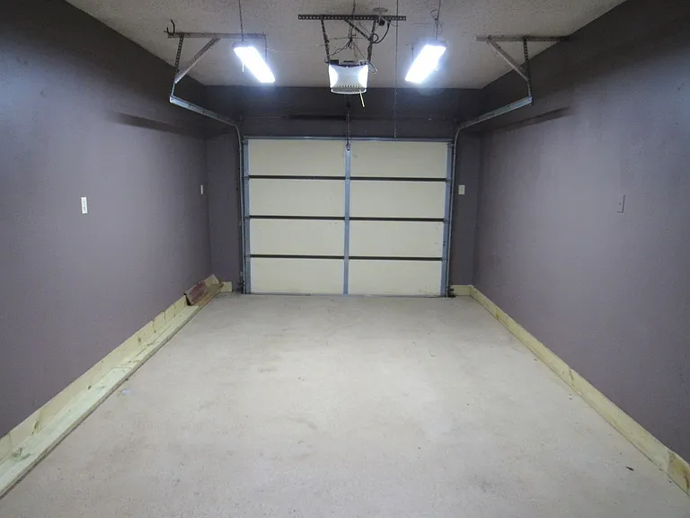 13501 Lower Steel Bend Rd — Photo 32