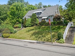 957 Orchard Ave, Greensburg, PA 15601