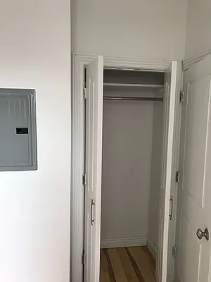 Rented by Flatiron Real Estate Advisors LLC | media 12