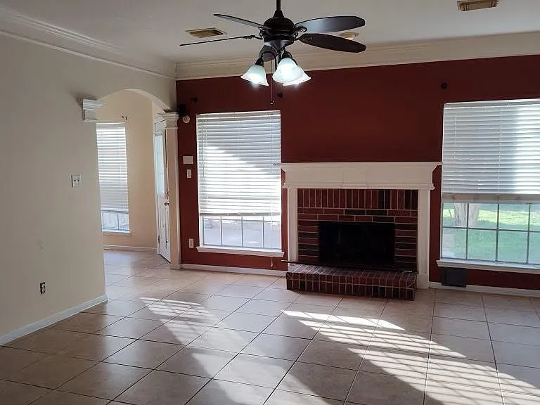 15003 Changing Oak Ridge Ct — Photo 5