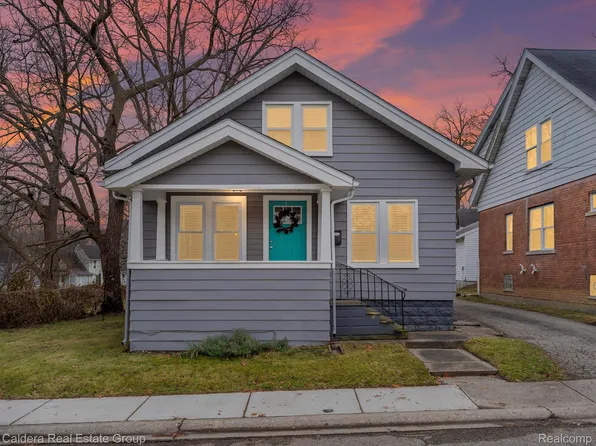 32 Stephens Ct, Pontiac, MI 48342