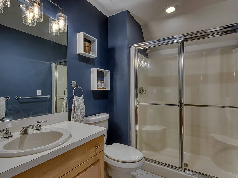 17 Emerson Pl — Photo 16