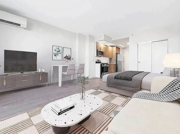 91-09 Roosevelt Ave #409