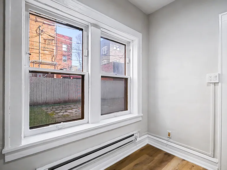 2373 Euclid Heights Blvd #106 — Photo 7