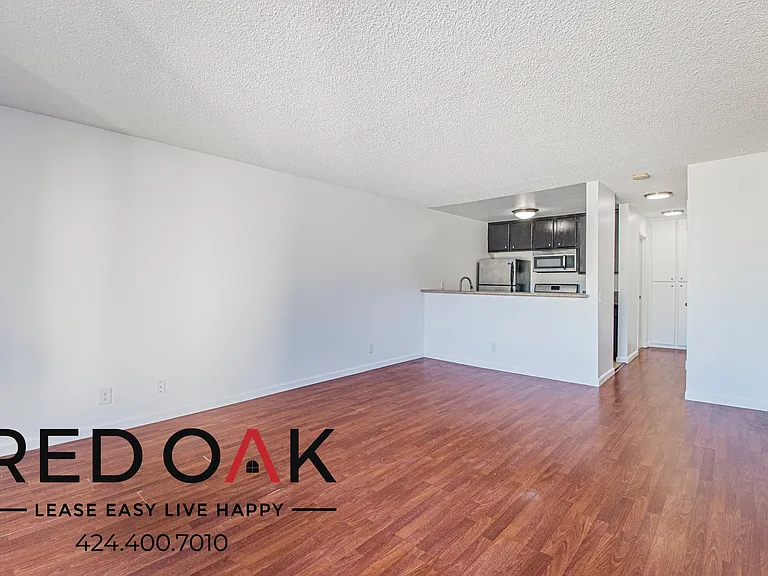 1522 N Formosa Ave — Photo 7