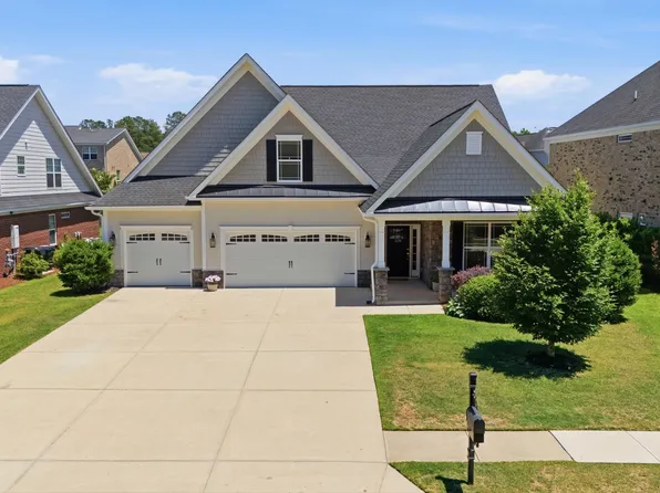 320 Lightning Bug Ln, Lexington, SC 29072