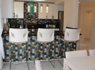 Royal Gardens, El Cajon, CA 92021